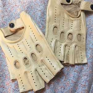 Leather Gloves-fingerless, buttercream yellow